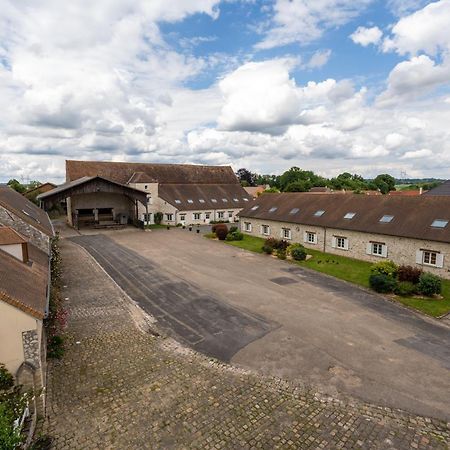 Gîtes de la Bergerie Villeneuve-sous-Dammartin Exterior foto